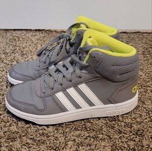 Adidas High Top Basketball Sneakers US 3